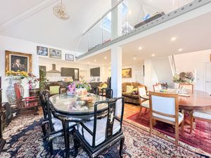 Photo 31- click for photo gallery